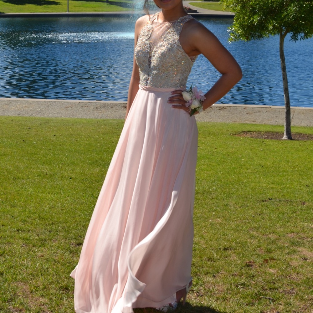 La Femme Pink Prom Dress ✨💗